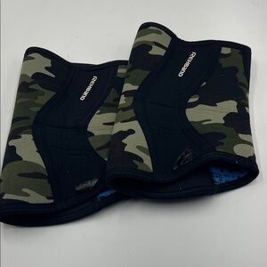 Rehband knee braces camo xl used washable pair z19